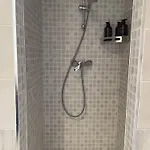 לינה וארוחת בוקר Emplacement Ideal 3*