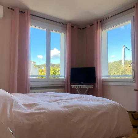 Emplacement Ideal 3*